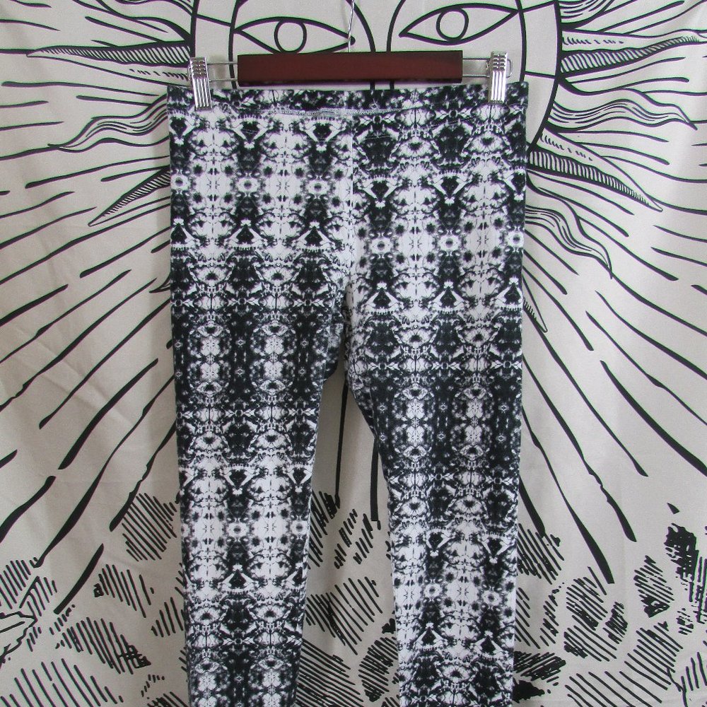 3/$15 Decree Boho Printed Leggings